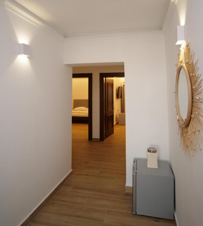 Vila Fatos Qama Berat Exterior foto